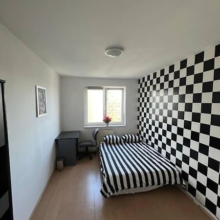 Hostel „U Sashka” Warsaw Luaran gambar